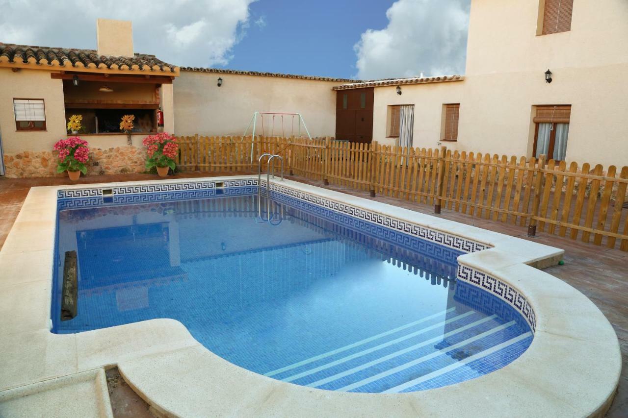 Casa Rural La Quinteria De Sancho Piscina Para Tres Apartamentos Argamasilla de Alba Zewnętrze zdjęcie